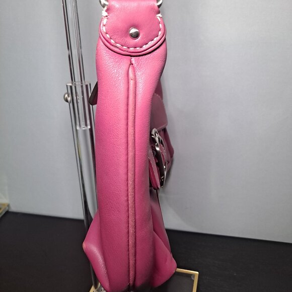 Cole Haan pink magenta leather hobo bag with a front buckle pocket - Picture 4 of 16